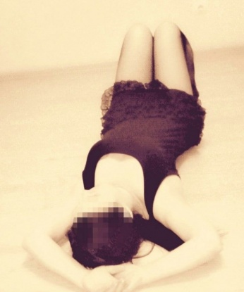 Мои услуги - это искусство удовлетворения всех твоих желаний. 💋 Люблю экспериментировать, быть открытой к новым впечатлениям. Фото - это лишь небольшая доля моей красоты, которая в живую поразит тебя еще больше. 😍 У меня есть множество положительных отзывов от довольных клиентов, которые говорят о моих навыках и профессионализме. Ты не пожалеешь о знакомстве со мной! 🌟 Набери мой номер и окунись со мной в мир невероятного удовольствия! 💫 Верочка